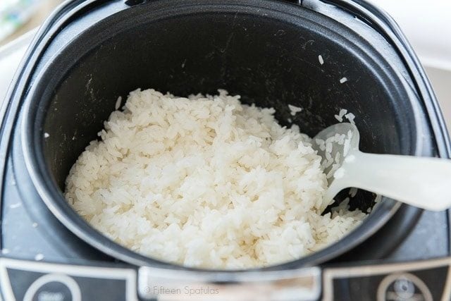 rice cooker smells bad